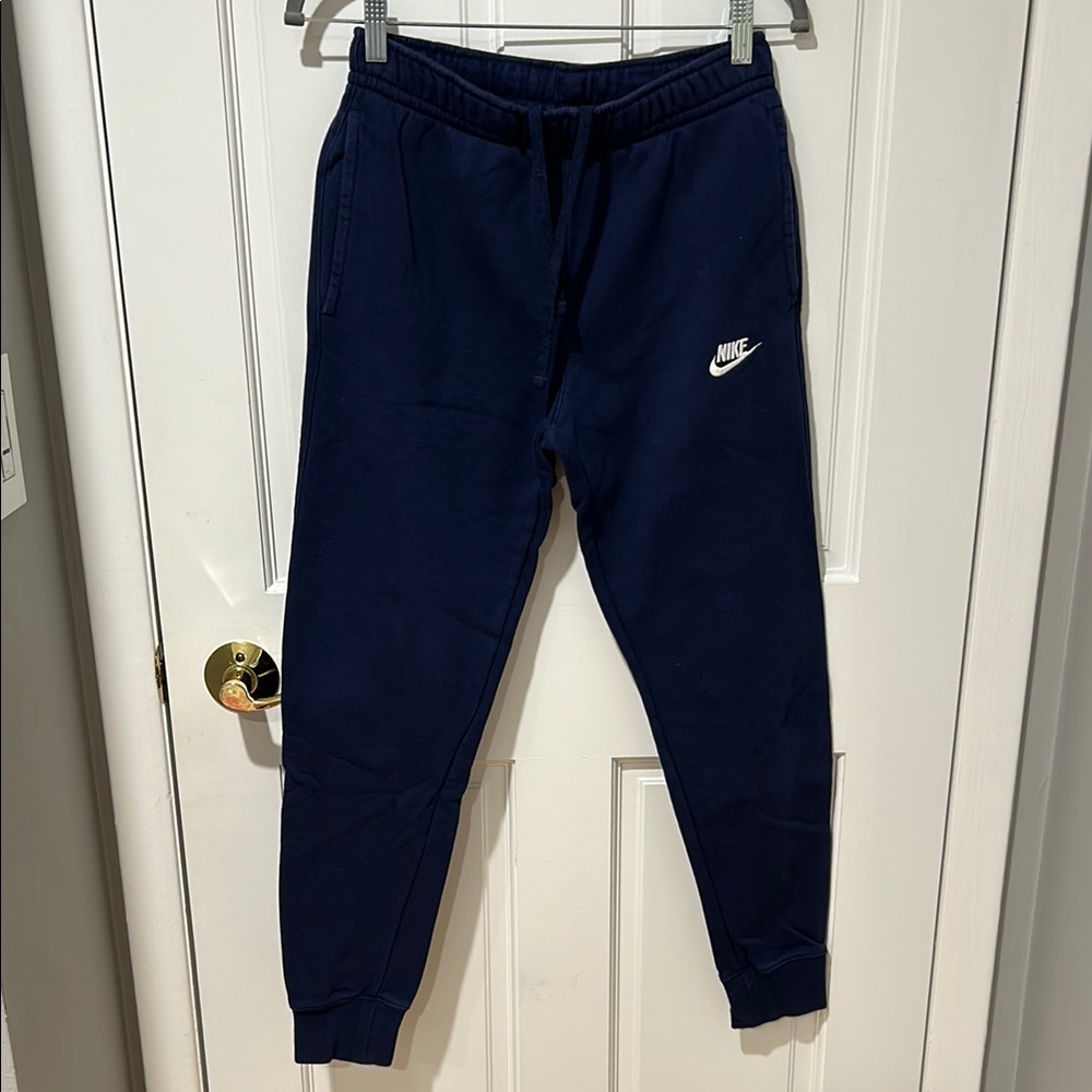 Nike Men’s Navy Blue Sweatpants